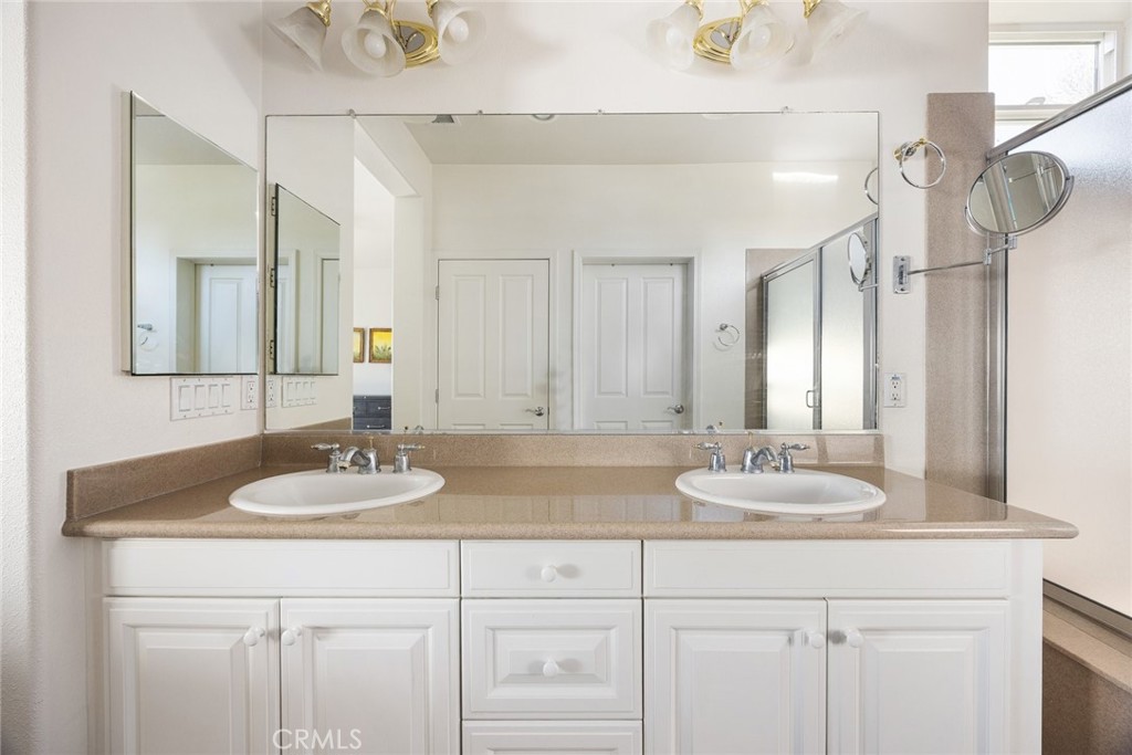 2458 Altadena Ln, Paso Robles, CA 93446