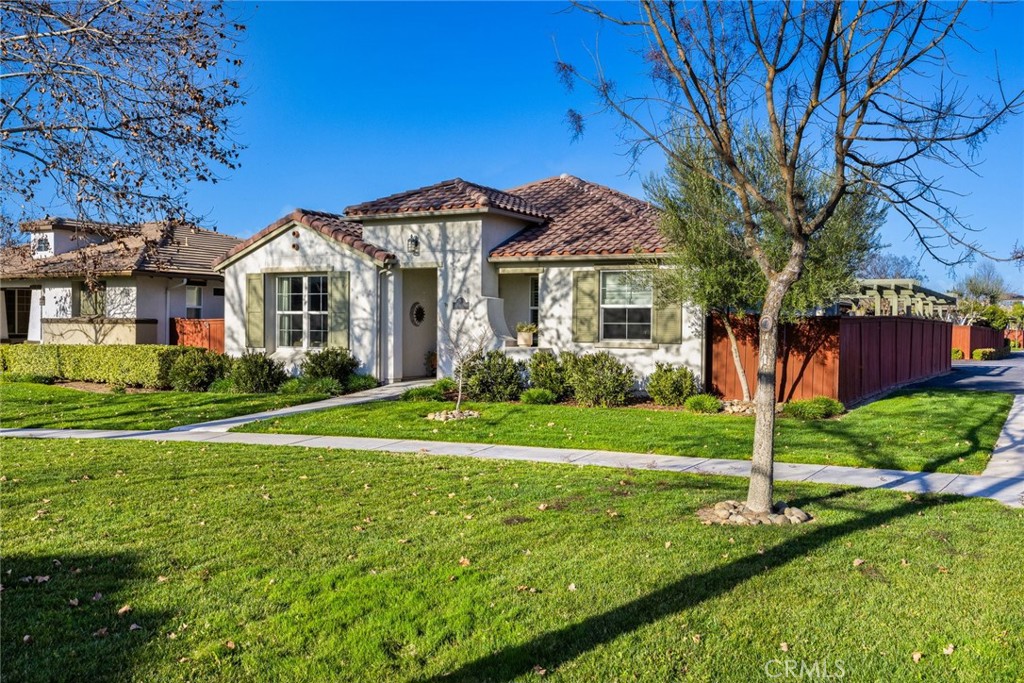 2458 Altadena Ln, Paso Robles, CA 93446