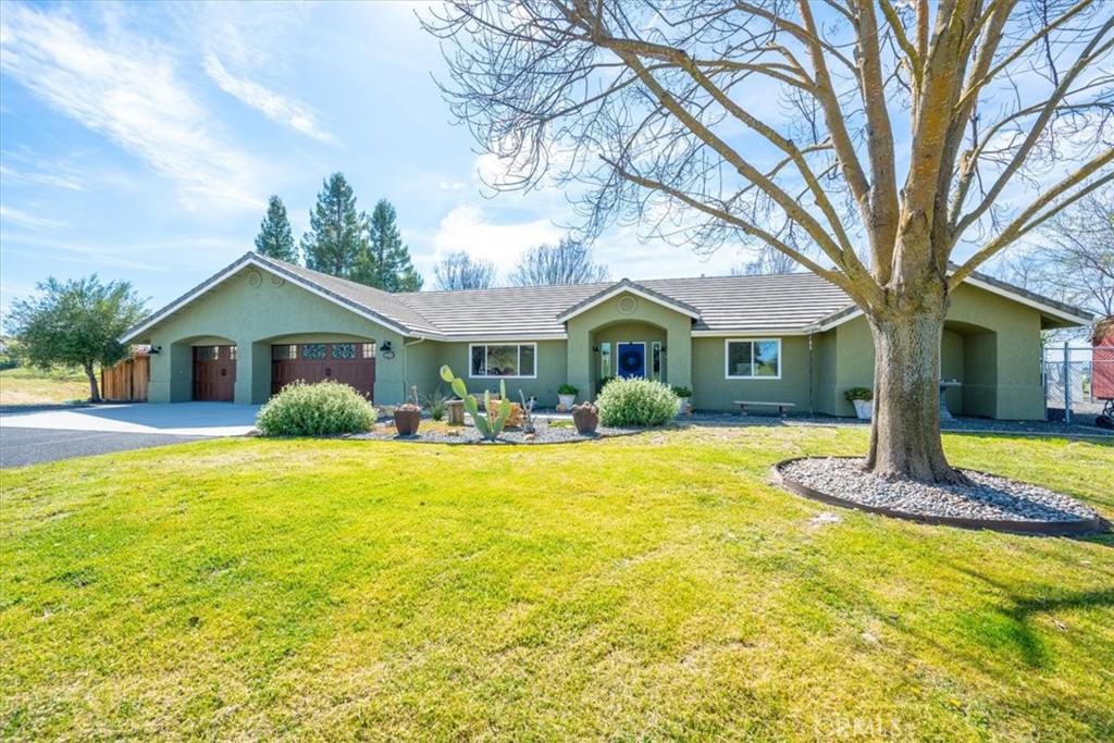 4385 Camp 8, Paso Robles, CA 93446