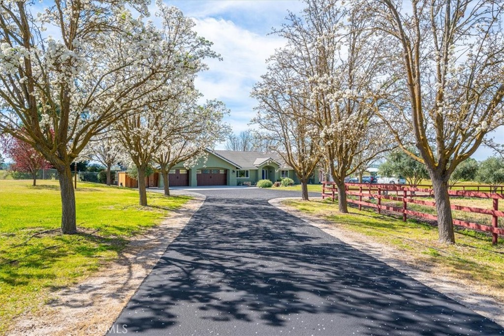 4385 Camp 8, Paso Robles, CA 93446