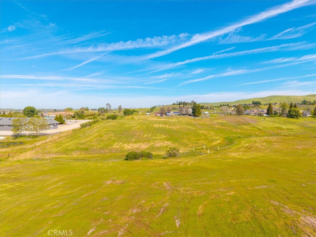 4385 Camp 8, Paso Robles, CA 93446