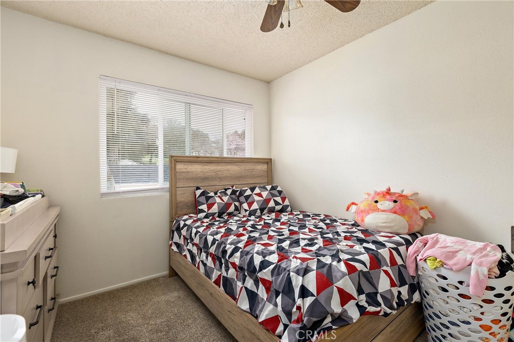 2221 Oak St, Paso Robles, CA 93446