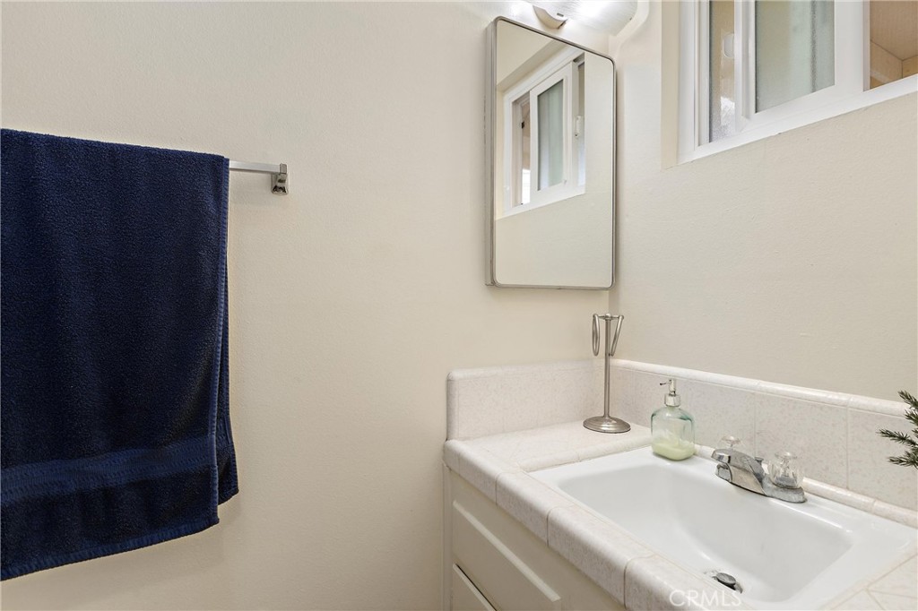 2221 Oak St, Paso Robles, CA 93446