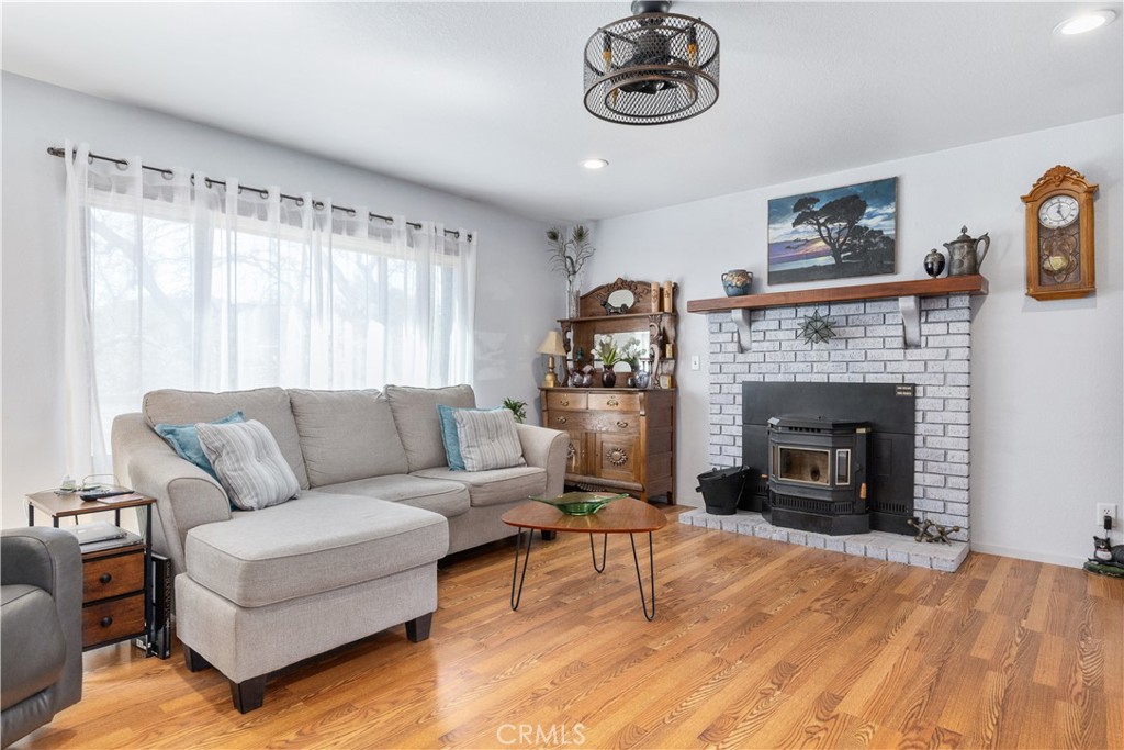 4987 Pretty Doe, Paso Robles, CA 93446