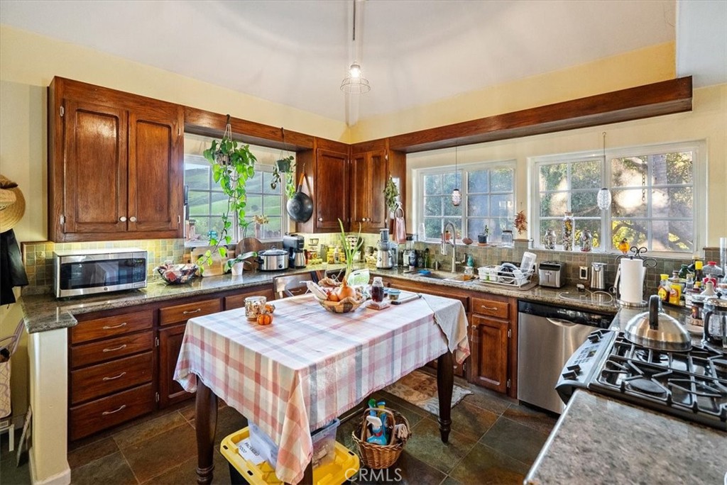 1677 Rising Star Pl, Cayucos, CA 93430