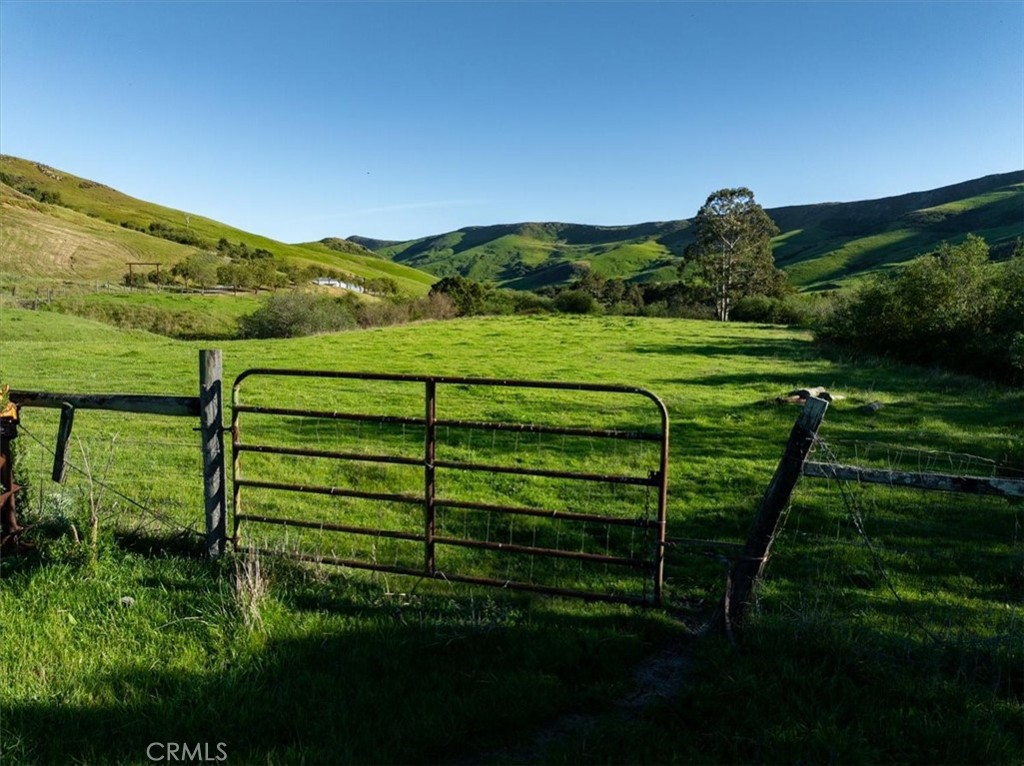 1677 Rising Star Pl, Cayucos, CA 93430