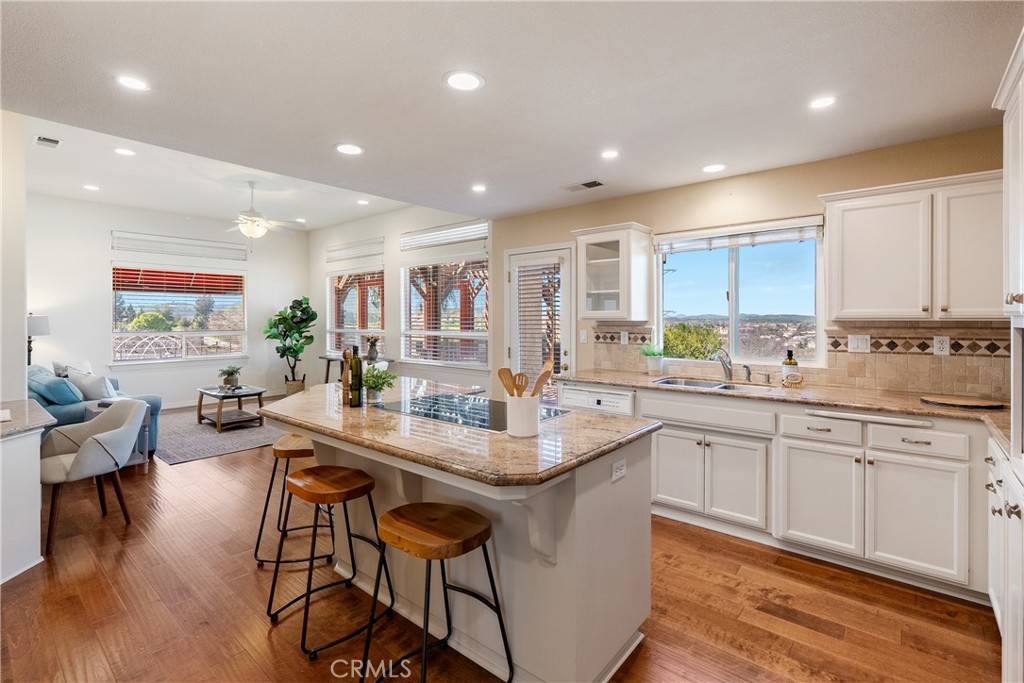 2039 Promontory, Paso Robles, CA 93446