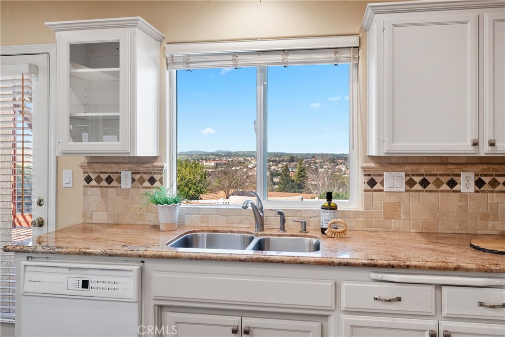 2039 Promontory, Paso Robles, CA 93446