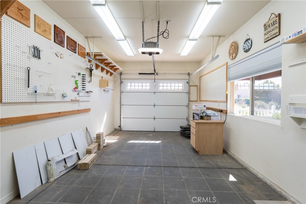 2039 Promontory, Paso Robles, CA 93446