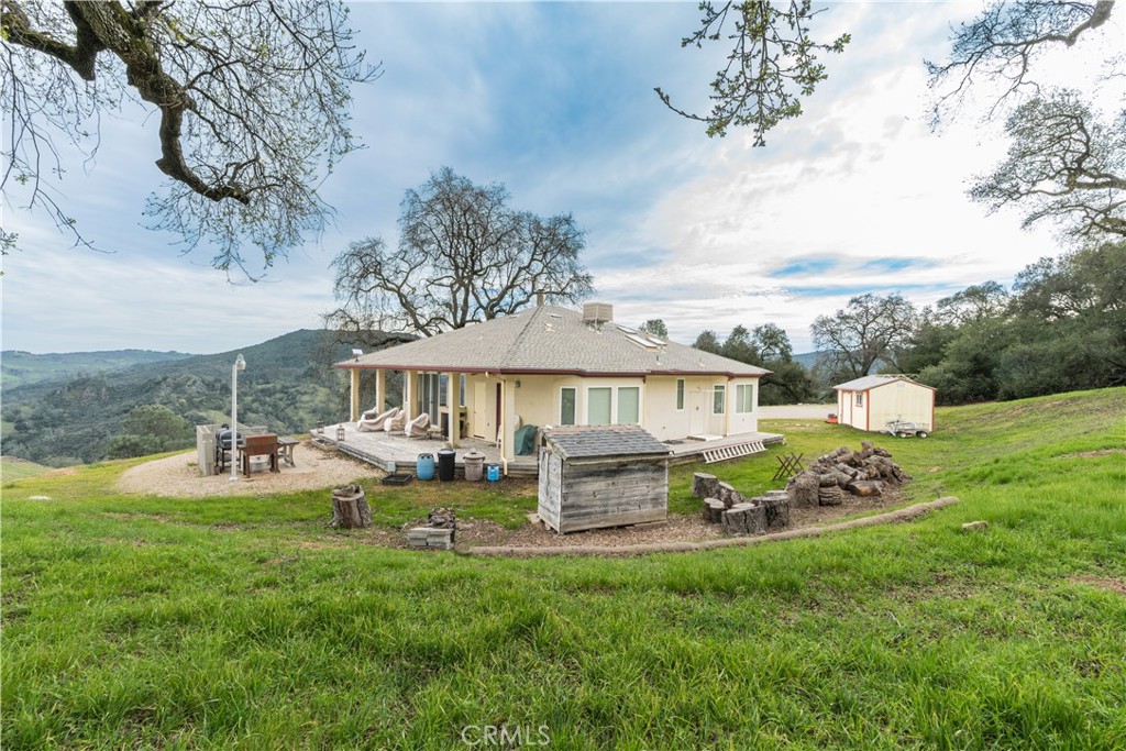 1115 Cypress Mountain Dr, Paso Robles, CA 93446