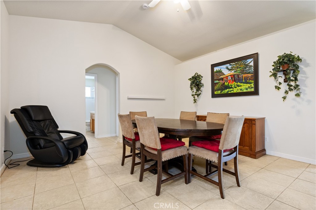 1235 Shane Lane, Templeton, CA 93465