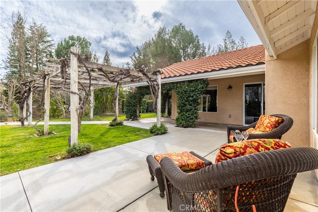 1235 Shane Lane, Templeton, CA 93465