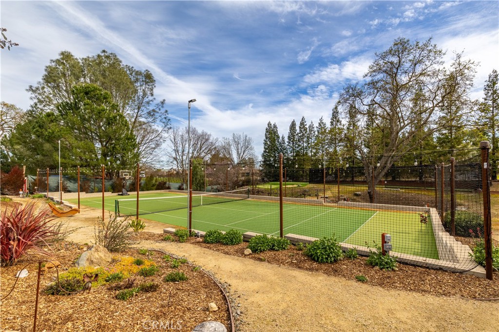 1235 Shane Lane, Templeton, CA 93465