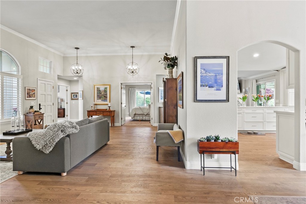 1609 Tanager Ct, Templeton, CA 93465