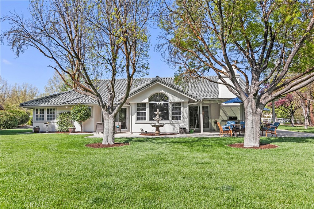 1609 Tanager Ct, Templeton, CA 93465