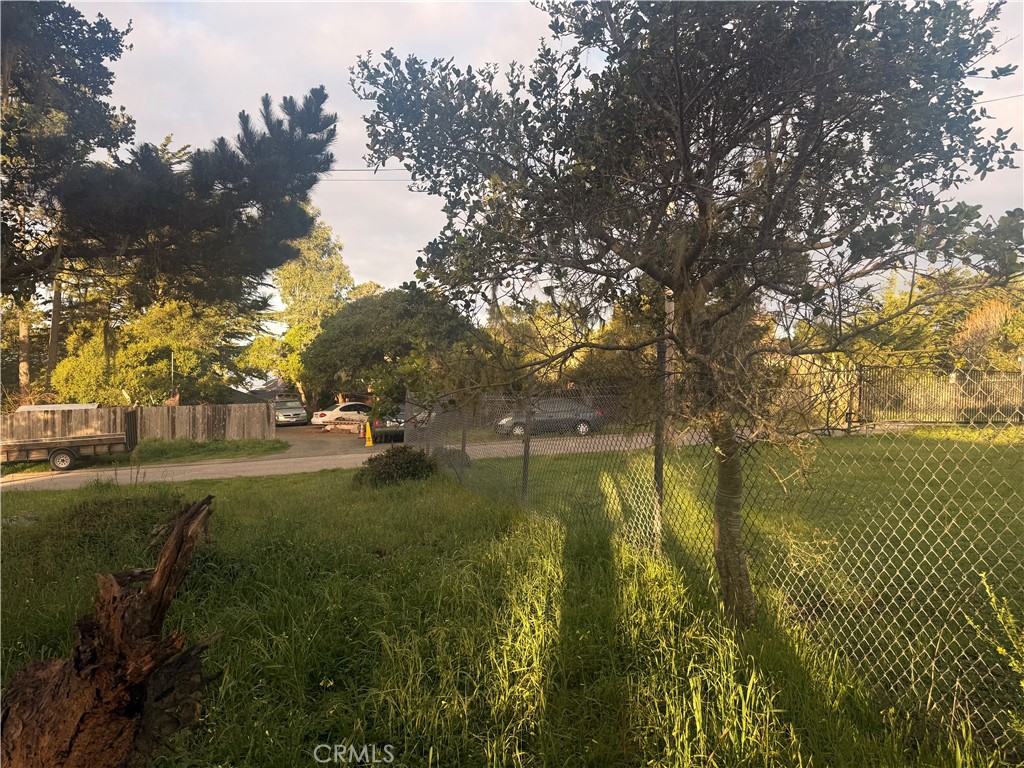 6126 Charing, Cambria, CA 93428