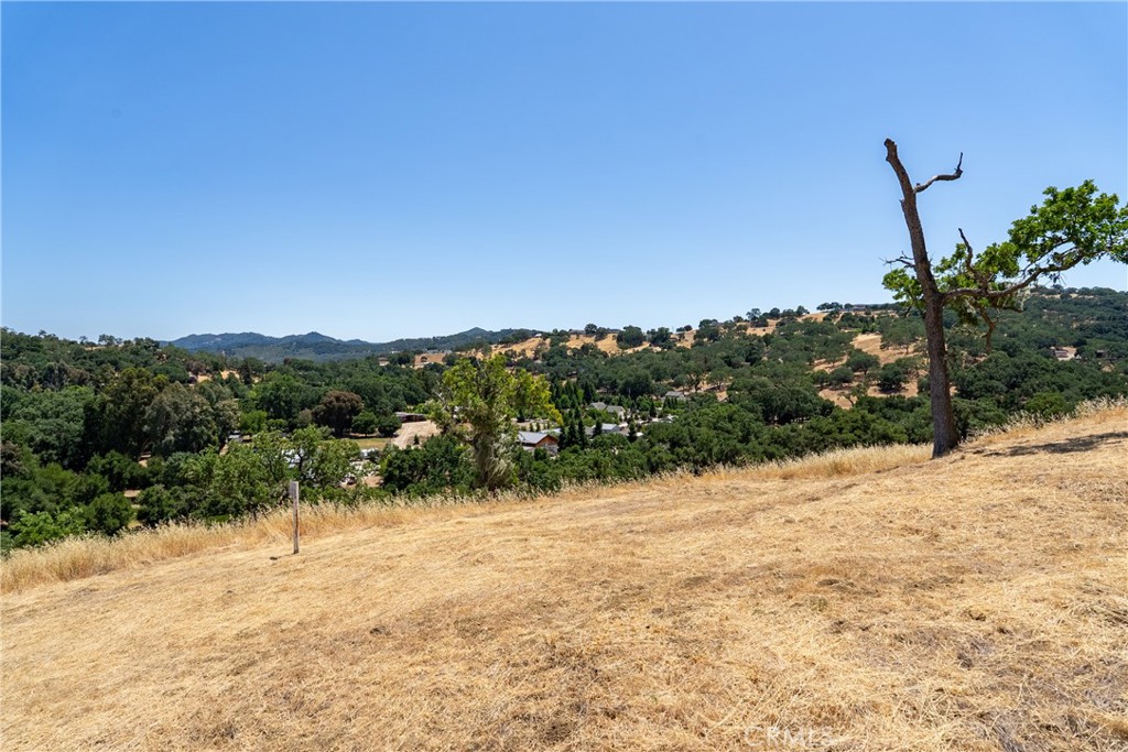 0 Los Gatos Rd, Atascadero, CA 93422