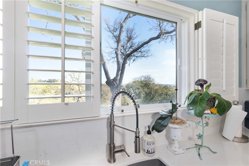 11127 Cebada Rd, Atascadero, CA 93422