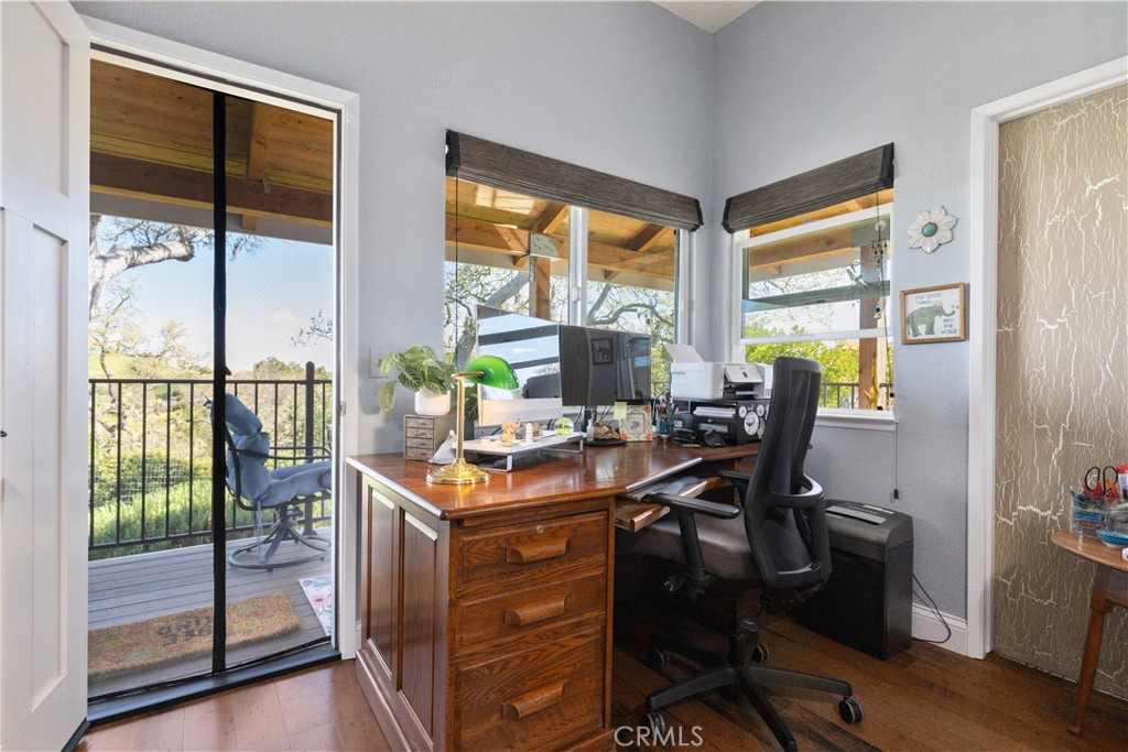 11127 Cebada Rd, Atascadero, CA 93422