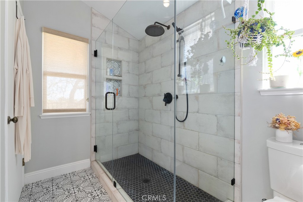 11127 Cebada Rd, Atascadero, CA 93422