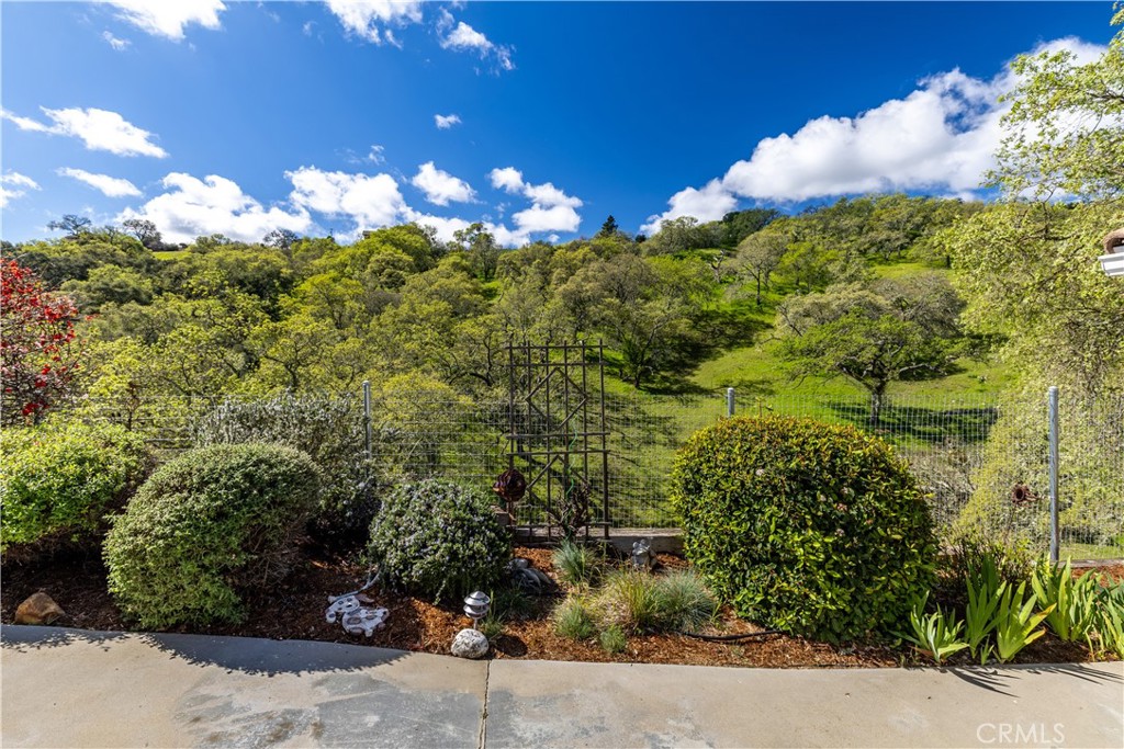 11127 Cebada Rd, Atascadero, CA 93422