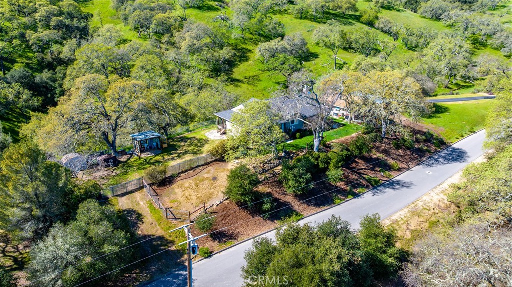 11127 Cebada Rd, Atascadero, CA 93422