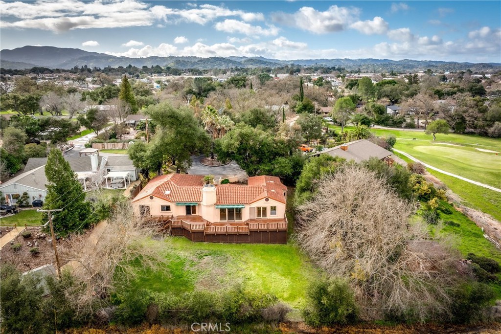 8865 Pino Solo Ave, Atascadero, CA 93422