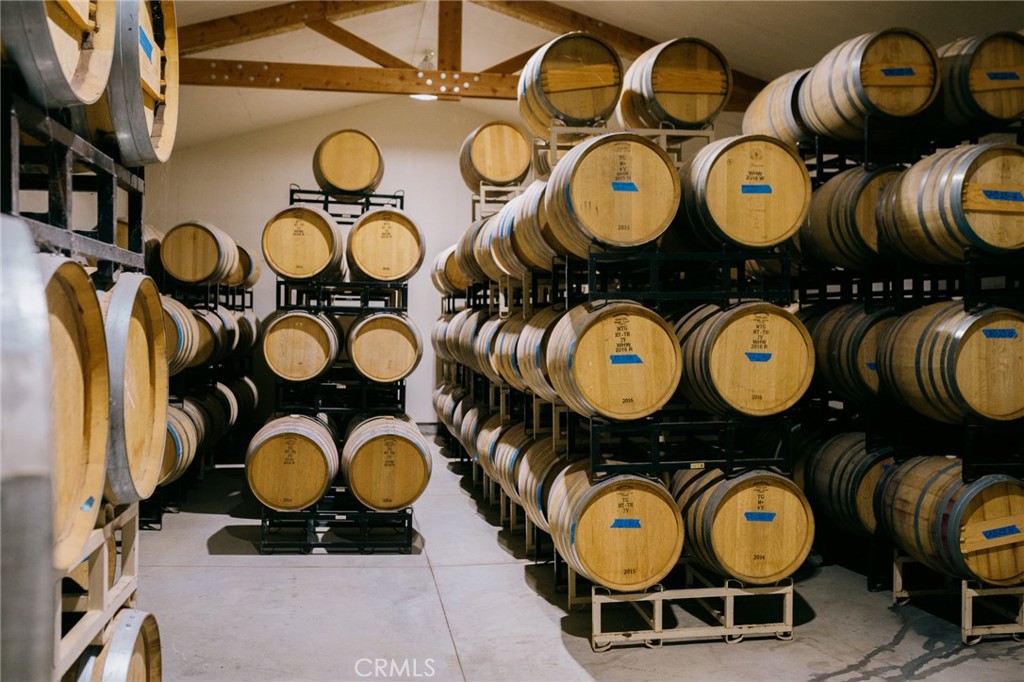 5575 El Pomar, Templeton, CA 93465