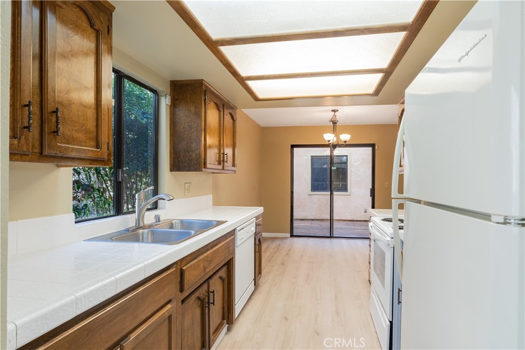 17 Green Ct, Paso Robles, CA 93446