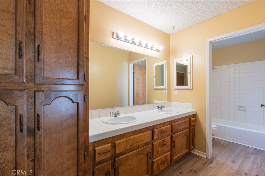 17 Green Ct, Paso Robles, CA 93446