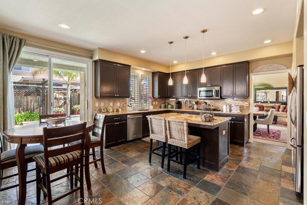 1945 Fieldstone, Paso Robles, CA 93446