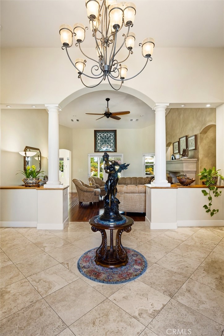 1990 Calle Los Charros, Templeton, CA 93465