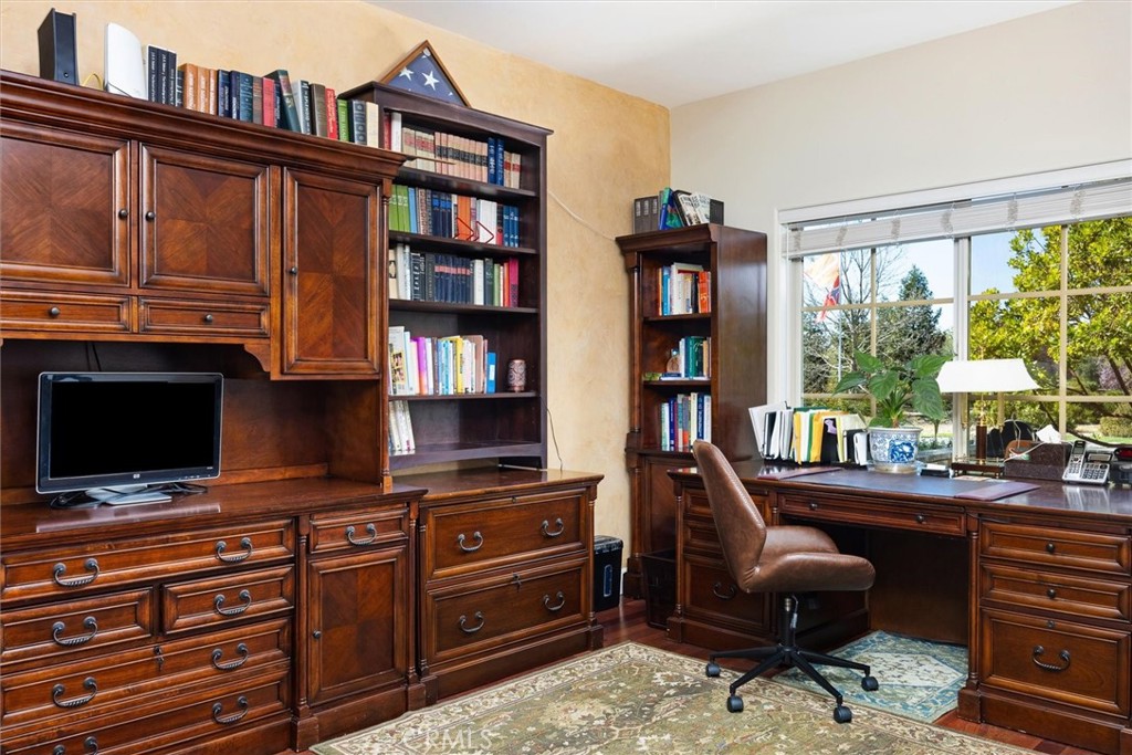 1990 Calle Los Charros, Templeton, CA 93465