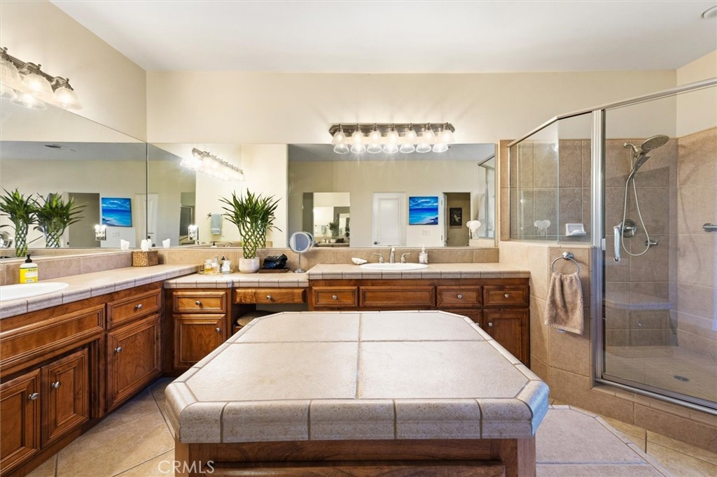 1990 Calle Los Charros, Templeton, CA 93465