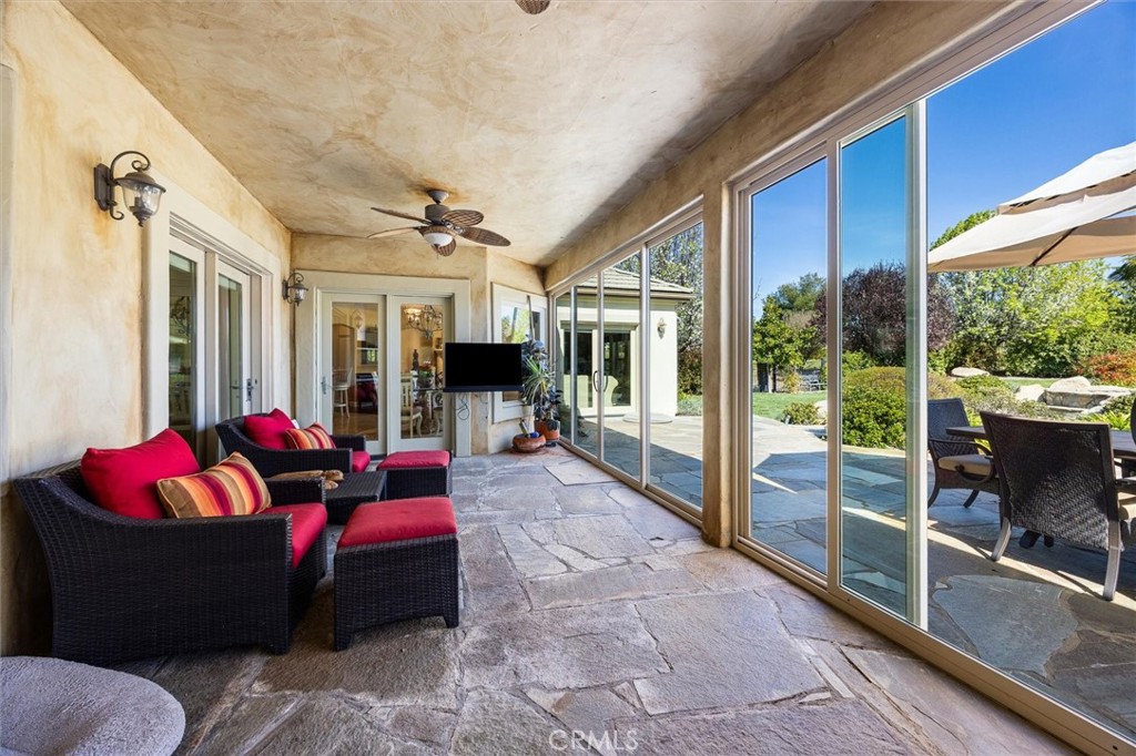 1990 Calle Los Charros, Templeton, CA 93465