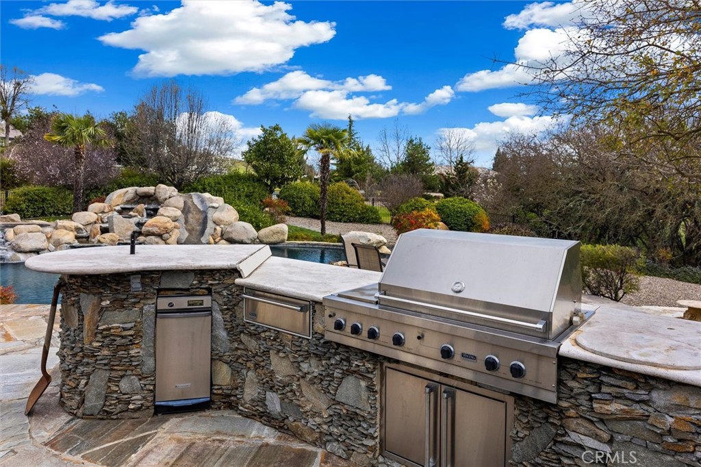 1990 Calle Los Charros, Templeton, CA 93465