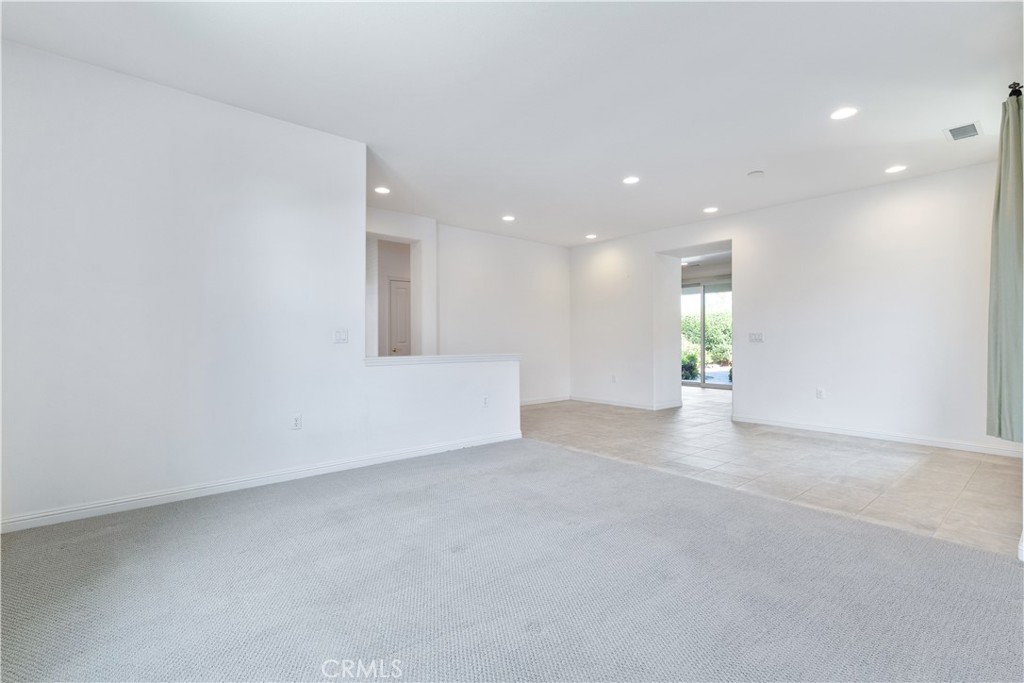 2562 Alameda Dr, Paso Robles, CA 93446