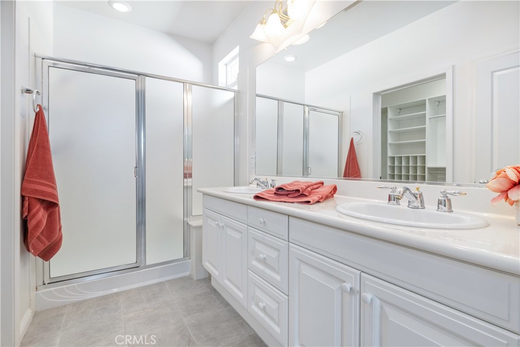 2562 Alameda Dr, Paso Robles, CA 93446