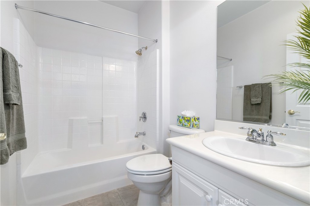 2562 Alameda Dr, Paso Robles, CA 93446