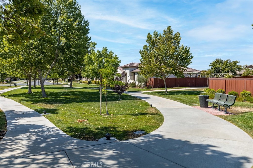 2562 Alameda Dr, Paso Robles, CA 93446