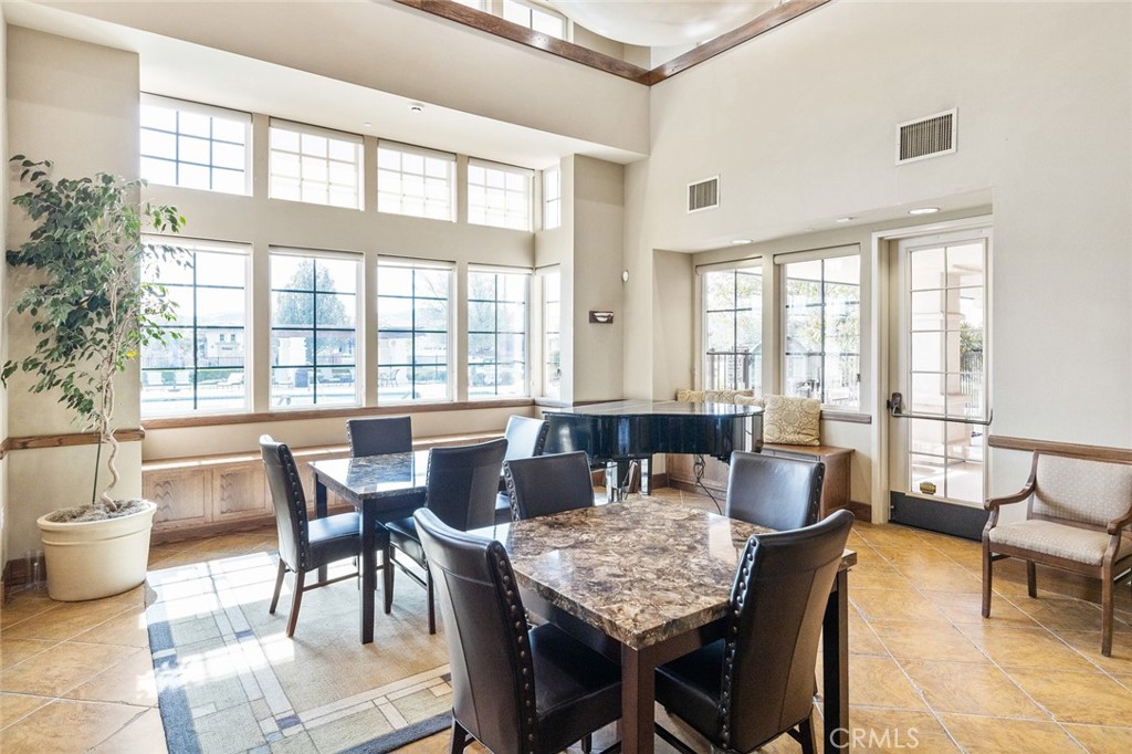 2562 Alameda Dr, Paso Robles, CA 93446