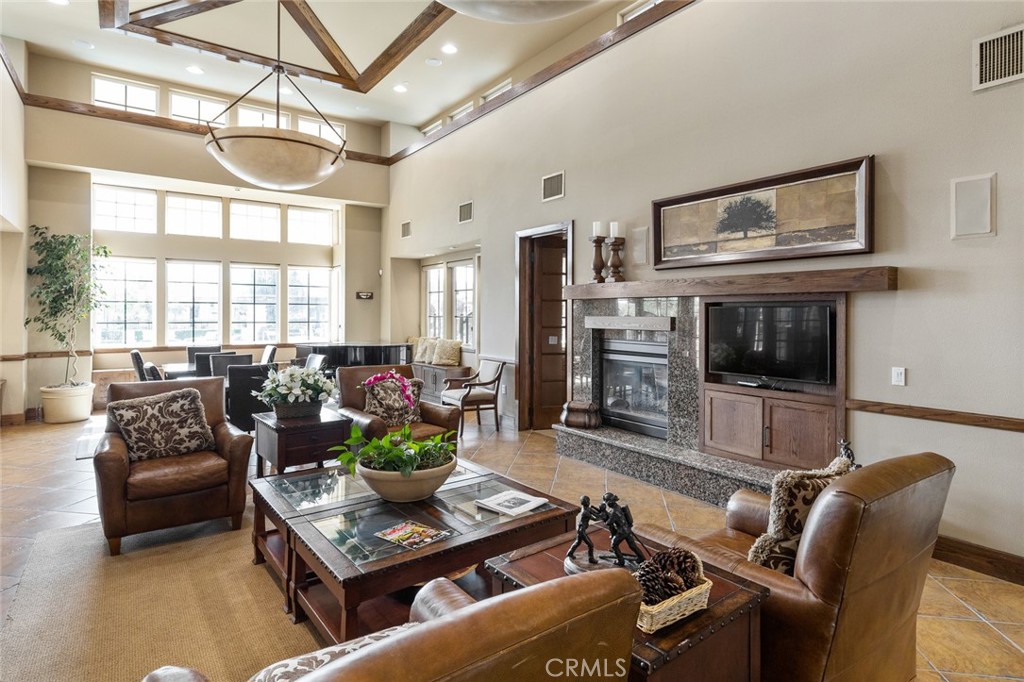 2562 Alameda Dr, Paso Robles, CA 93446