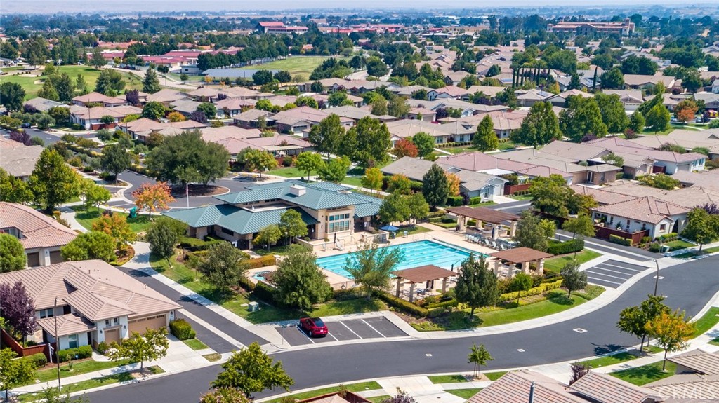 2562 Alameda Dr, Paso Robles, CA 93446