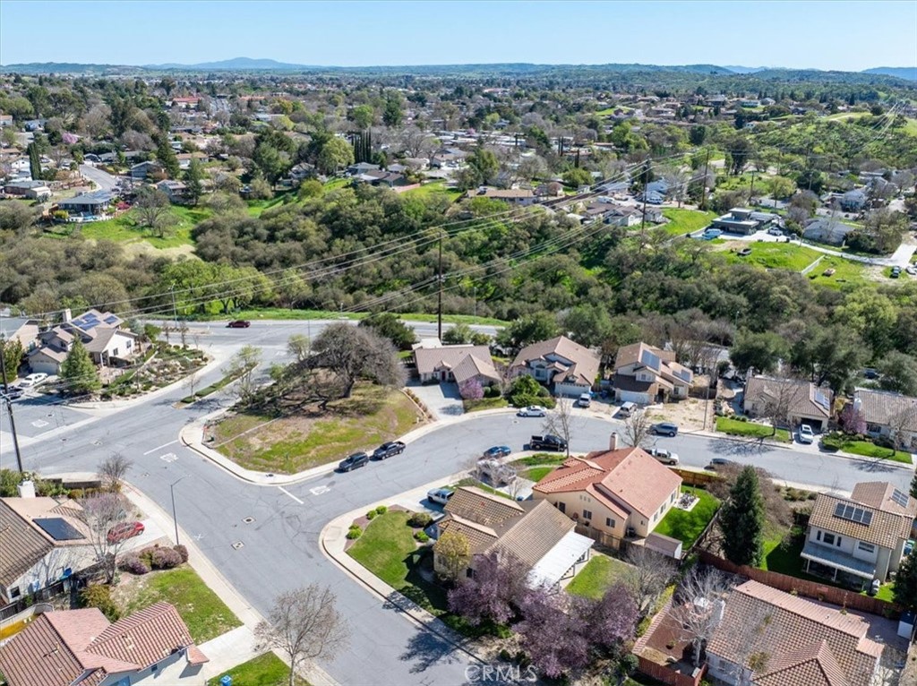 1503 Las Brisas, Paso Robles, CA 93446