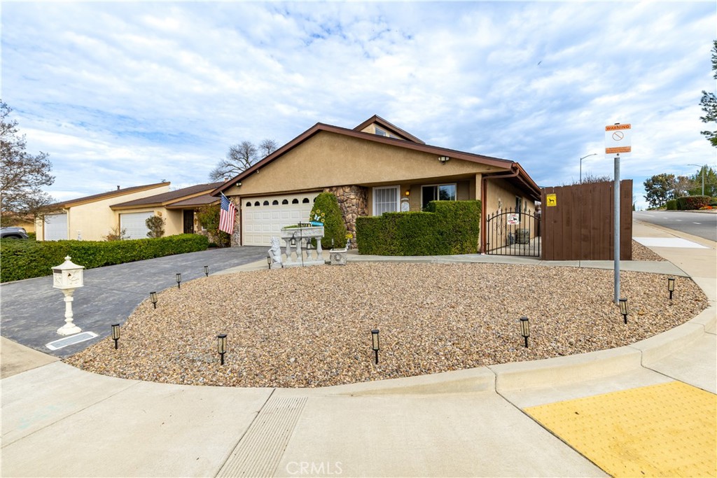 1744 Ponderosa, Paso Robles, CA 93446