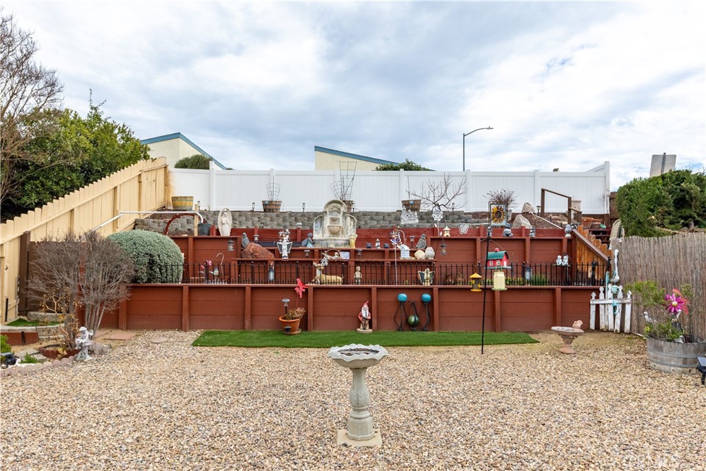 1744 Ponderosa, Paso Robles, CA 93446