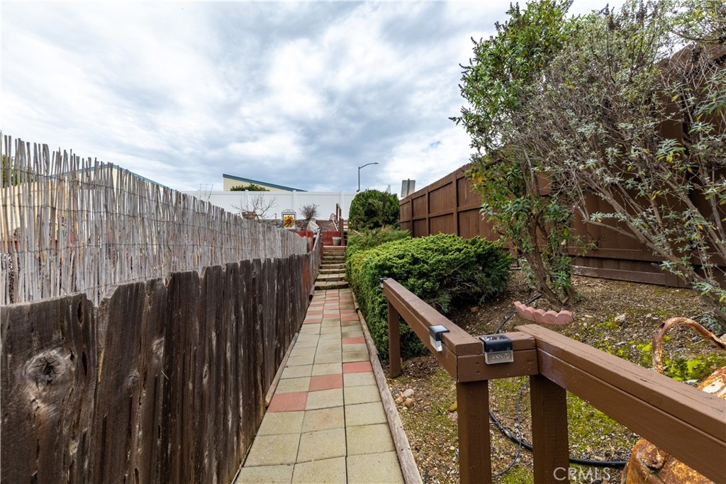 1744 Ponderosa, Paso Robles, CA 93446