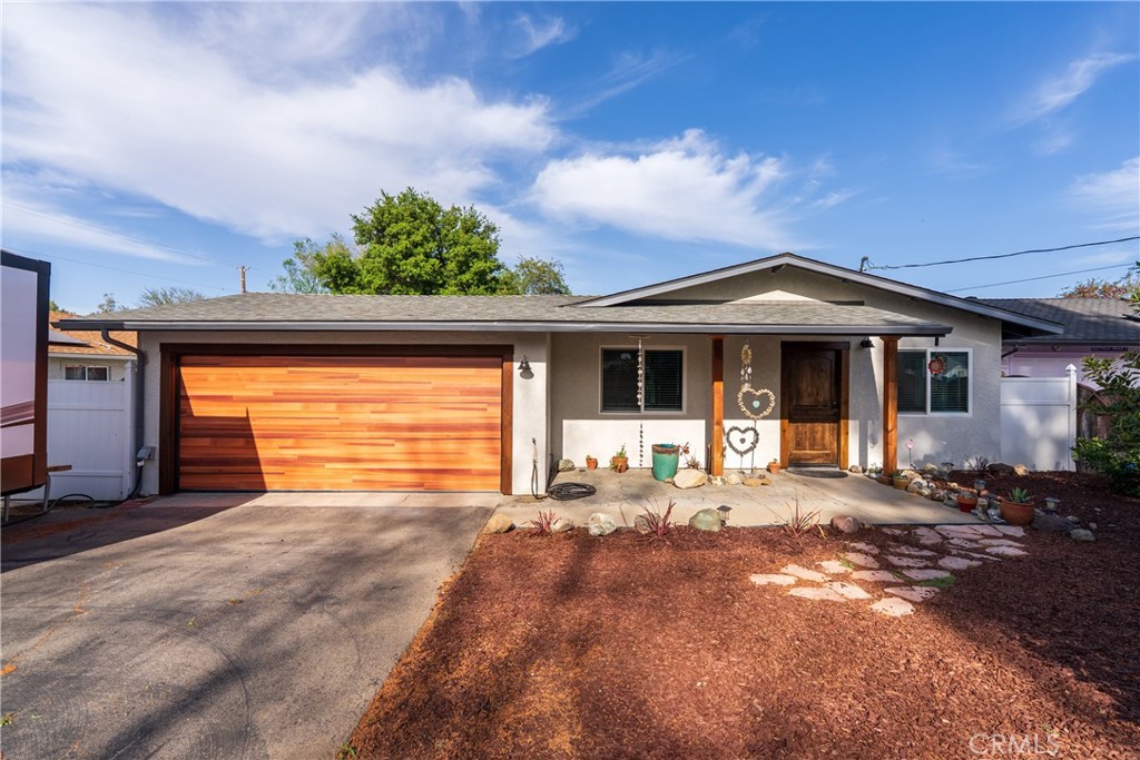 4533 Hidalgo Avenue, Atascadero, CA 93422