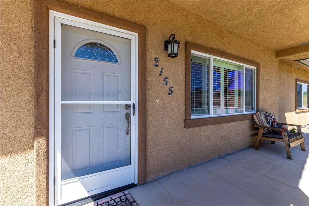 2155 Holly Dr, Paso Robles, CA 93446