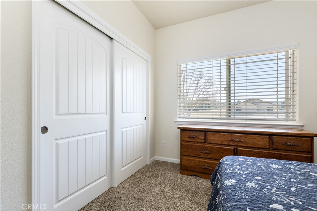 2155 Holly Dr, Paso Robles, CA 93446